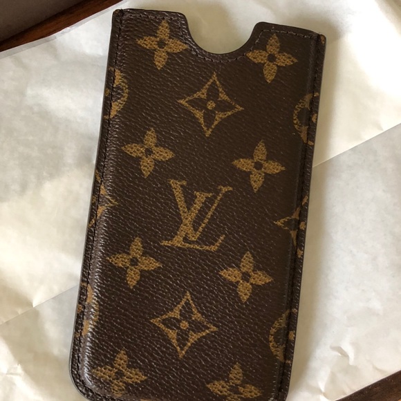 SOLD 🛑Auth Louis Vuitton iPhone 6/7/8 hard case. - Picture 2 of 5